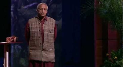 Bunker Roy: Learning from a barefoot movement