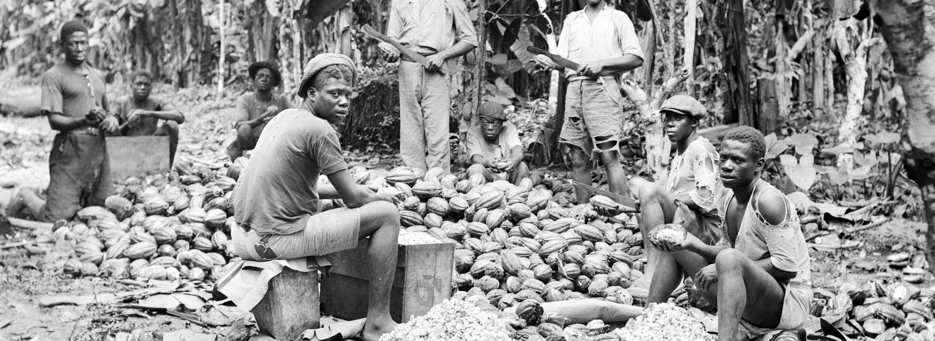 How European-Traded Aggry Beads Shaped African Societies
